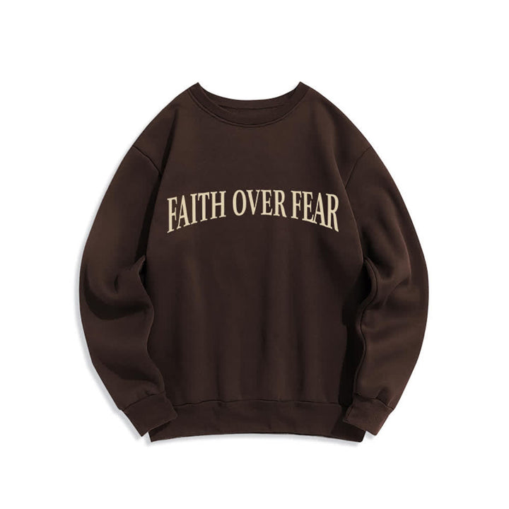 Christianartworkshop Sweatshirt mit Rundhalsausschnitt und Kreuzmotiv „Glaube statt Angst“ (mit Fleecefutter) - image 2
