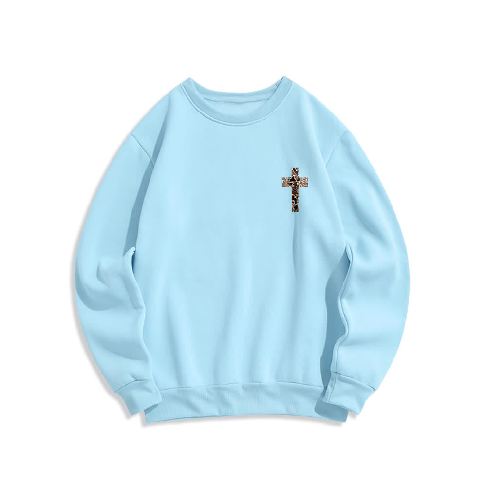 Christianartworkshop Oversize-Sweatshirt mit Rundhalsausschnitt und Camouflage-Kreuzmuster in Olivgrün - image 14