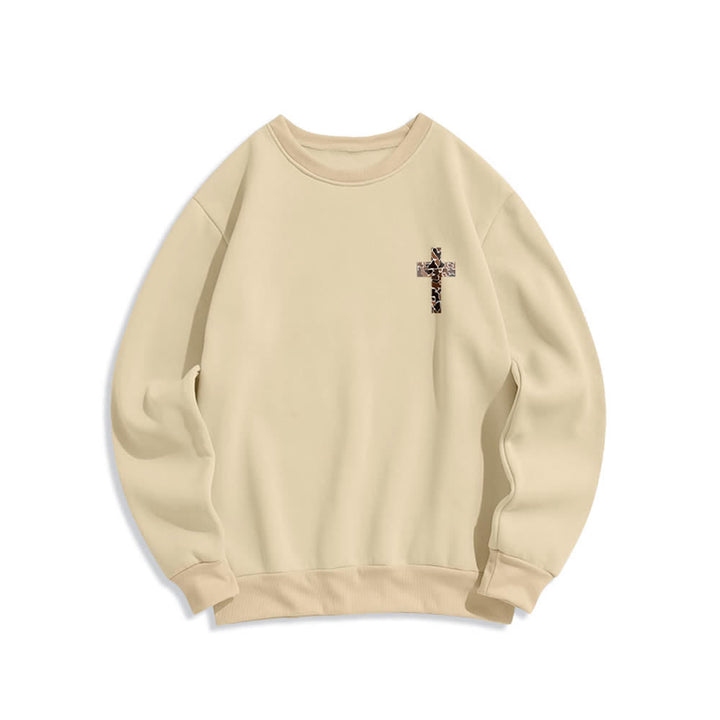 Christianartworkshop Oversize-Sweatshirt mit Rundhalsausschnitt und Camouflage-Kreuzmuster in Olivgrün - image 17
