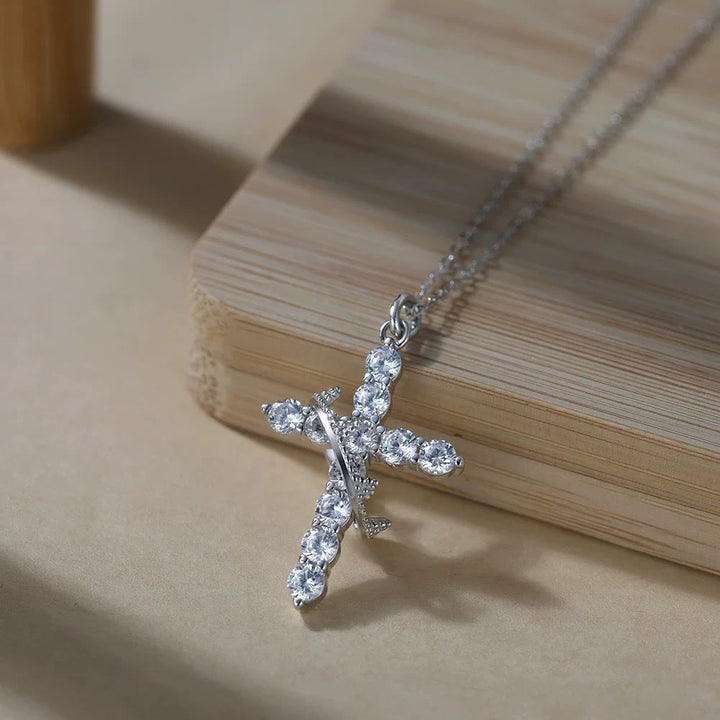 Christianartworkshop Funkelnder, mit Steinen umwickelter Ring mit Kreuzanhänger: Symbol reiner himmlischer Gnade - image 2