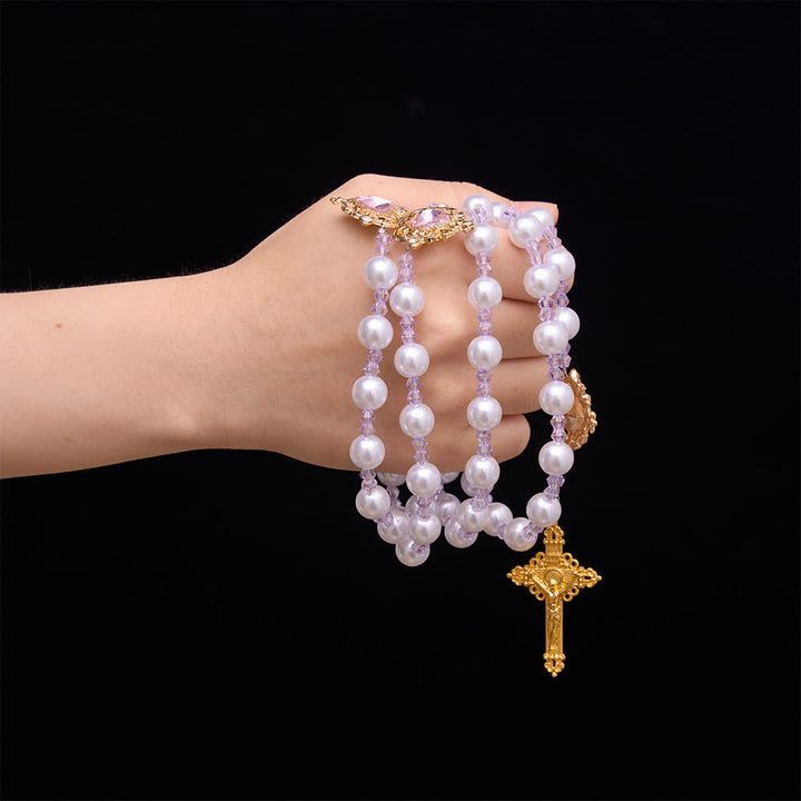 Christianartworkshop Glänzender Rosenkranz aus Perlenimitat mit antikem, vergoldetem INRI-Kreuz und heiligem Medaillon - image 1