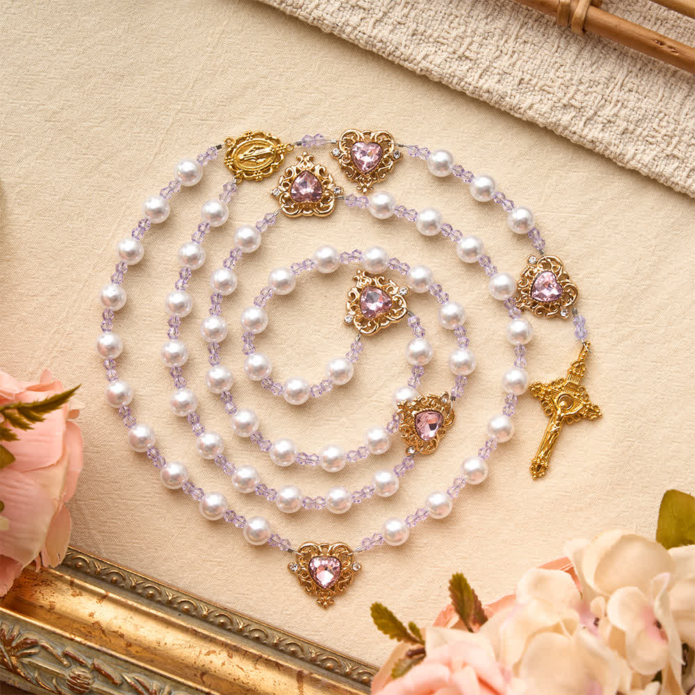 Christianartworkshop Glänzender Rosenkranz aus Perlenimitat mit antikem, vergoldetem INRI-Kreuz und heiligem Medaillon - Rosenkranz mit rosa Herzmotiv - image 0