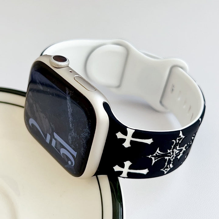 Christianartworkshop Silikon-Uhrenarmband im gotischen Stil mit mehreren Kreuzen (Uhr nicht enthalten): Talisman zeitloser himmlischer Anmut - image 17