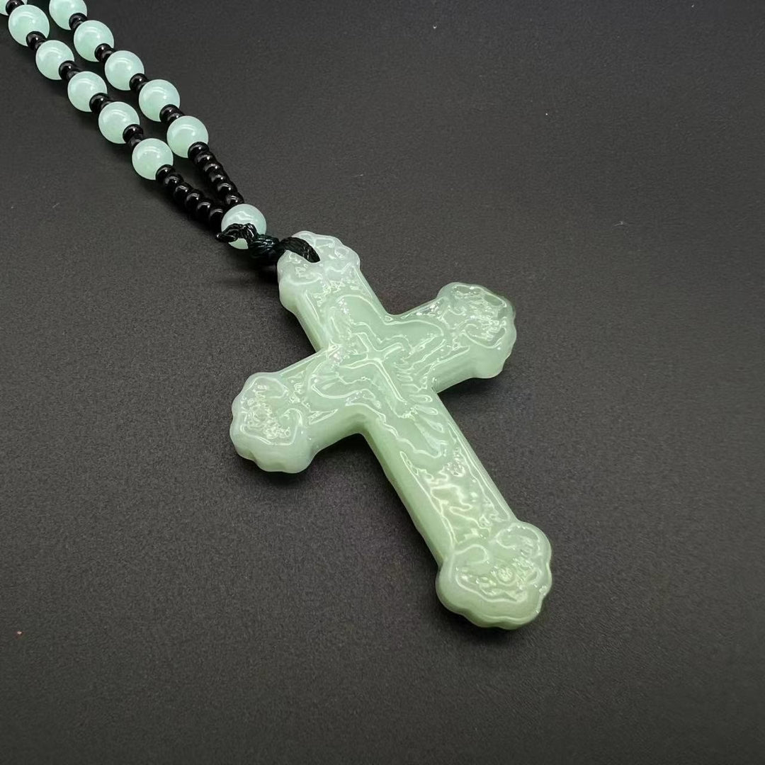 Christianartworkshop Kreuzanhänger aus strukturiertem Glas mit Perlenkette: Symbol göttlicher Gnade - Hellgrün - image 12