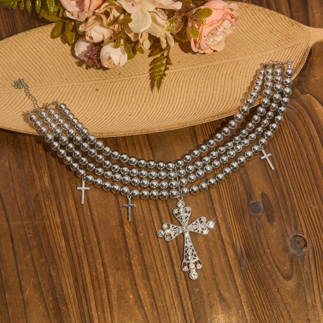 Christianartworkshop Luxuriöses Statement-Choker mit Perlen und funkelndem Kreuz: Trägerin himmlischer Ruhe - image 7