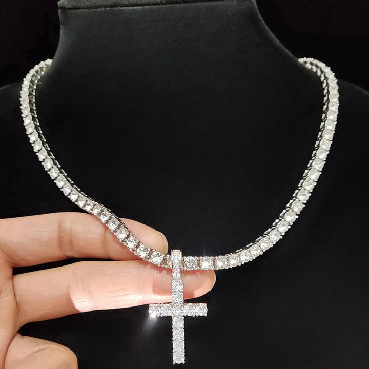 Christianartworkshop Doppellagige, mit Diamanten besetzte Kreuzkette: Symbol strahlenden himmlischen Segens - image 10