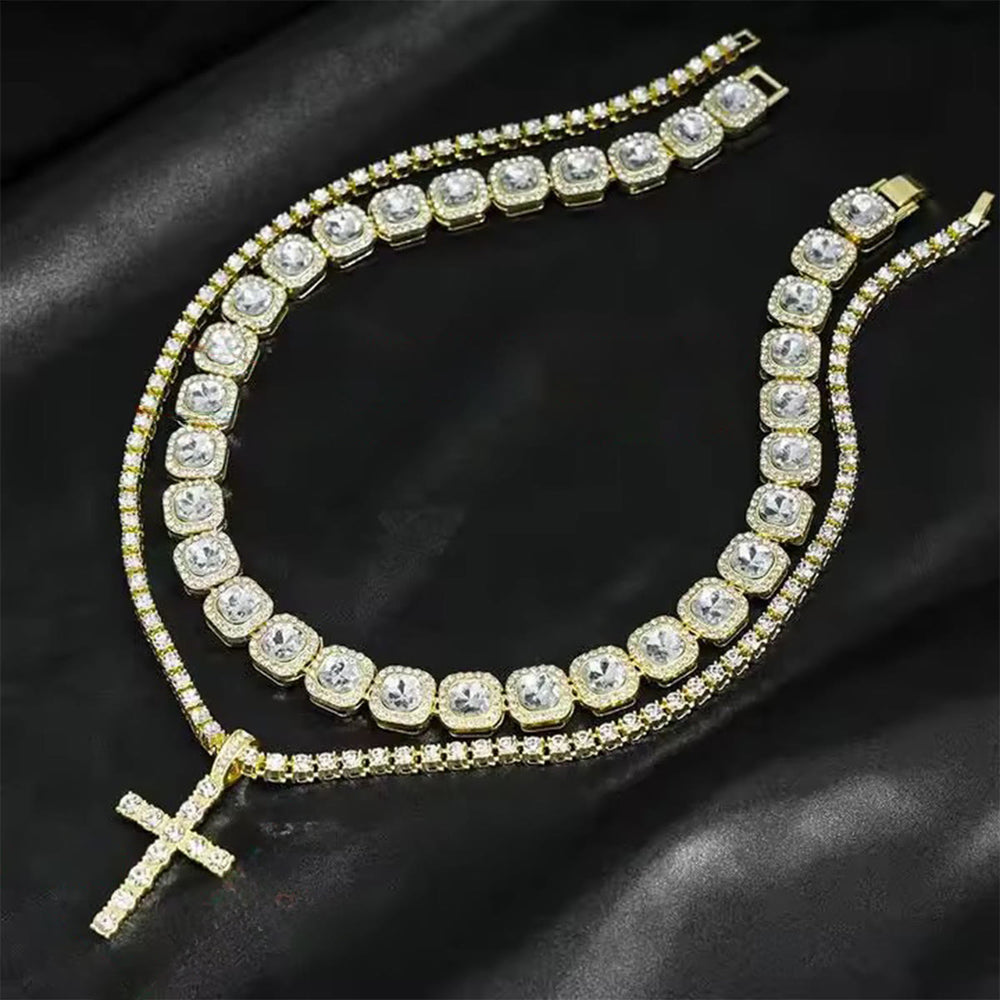 Christianartworkshop Doppellagige, mit Diamanten besetzte Kreuzkette: Symbol strahlenden himmlischen Segens - image 1