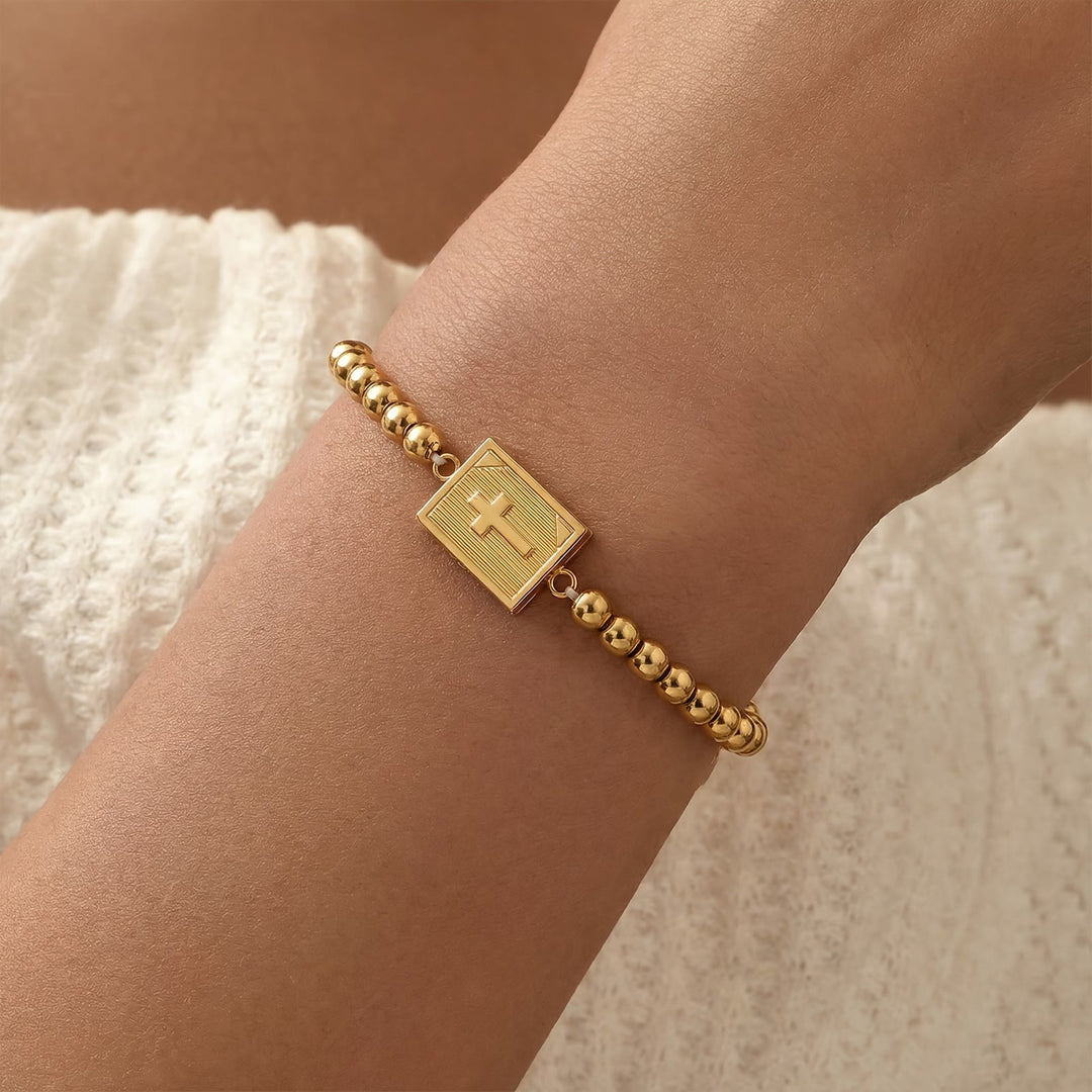 Christianartworkshop Armband mit aufklappbarem, buchförmigem Kreuzmedaillon: Zeichen tiefer innerer Hingabe - image 1