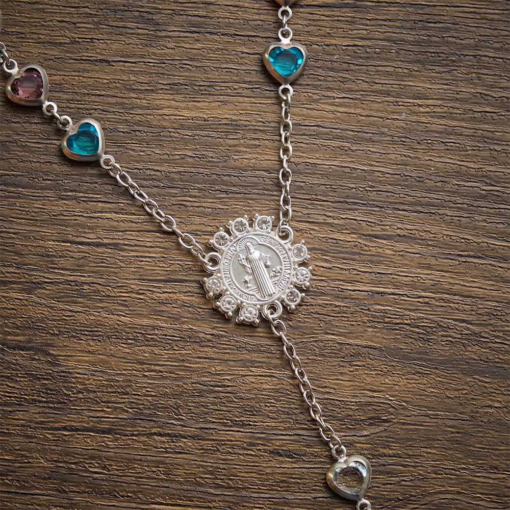 Christianartworkshop Silberfarbener Herz-Zirkonrosenkranz mit St.-Benedikt-Medaille: Symbol sanfter himmlischer Gnade - image 7