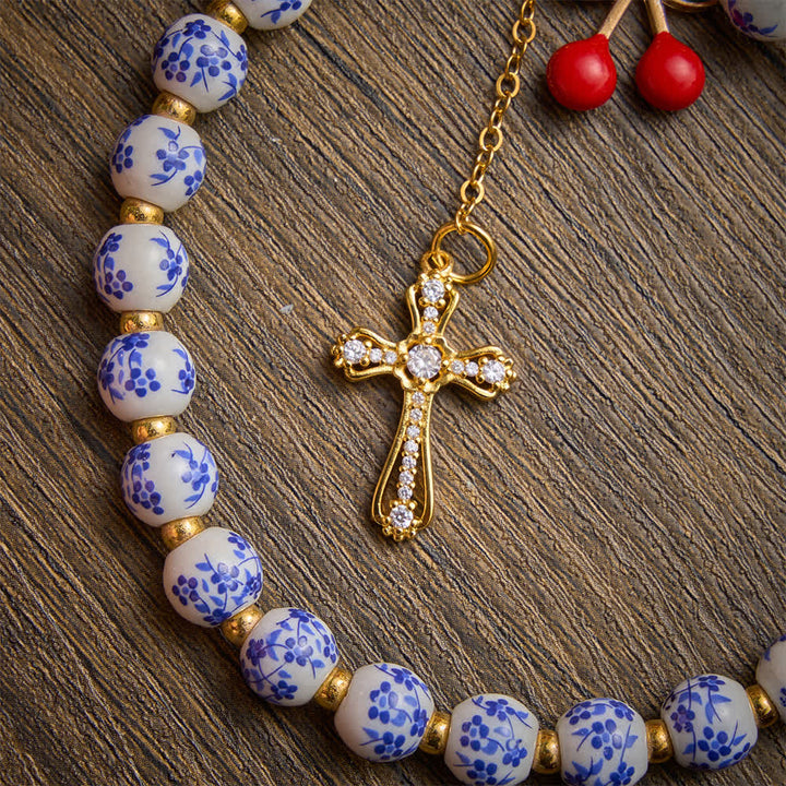 Christianartworkshop Taschenanhänger mit Kirschmotiv aus Porzellanperlen und Schmuckkreuz: Symbol sanfter himmlischer Gnade - image 7