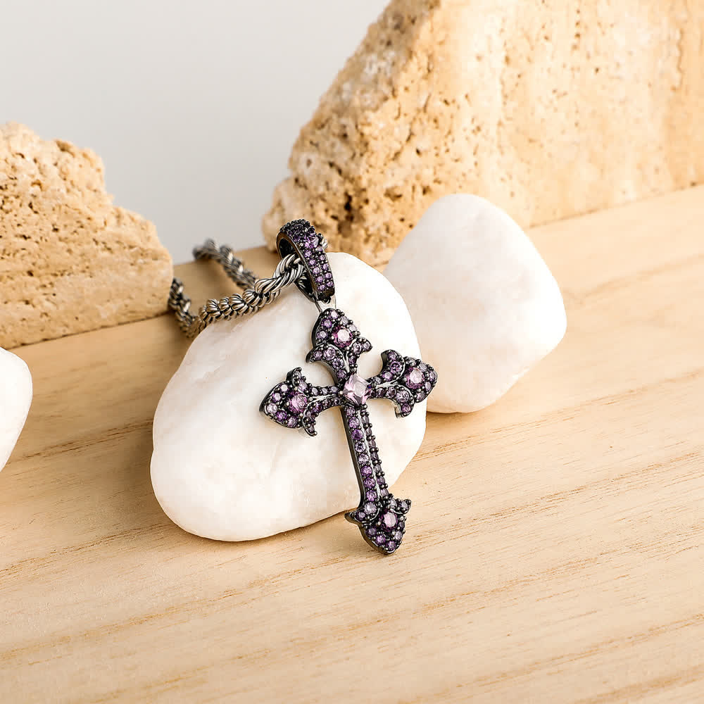 Christianartworkshop Funkelnde Kreuzanhänger-Halskette mit Pavé-Fassung: Zeichen göttlichen Schutzes - Schwarz - image 12