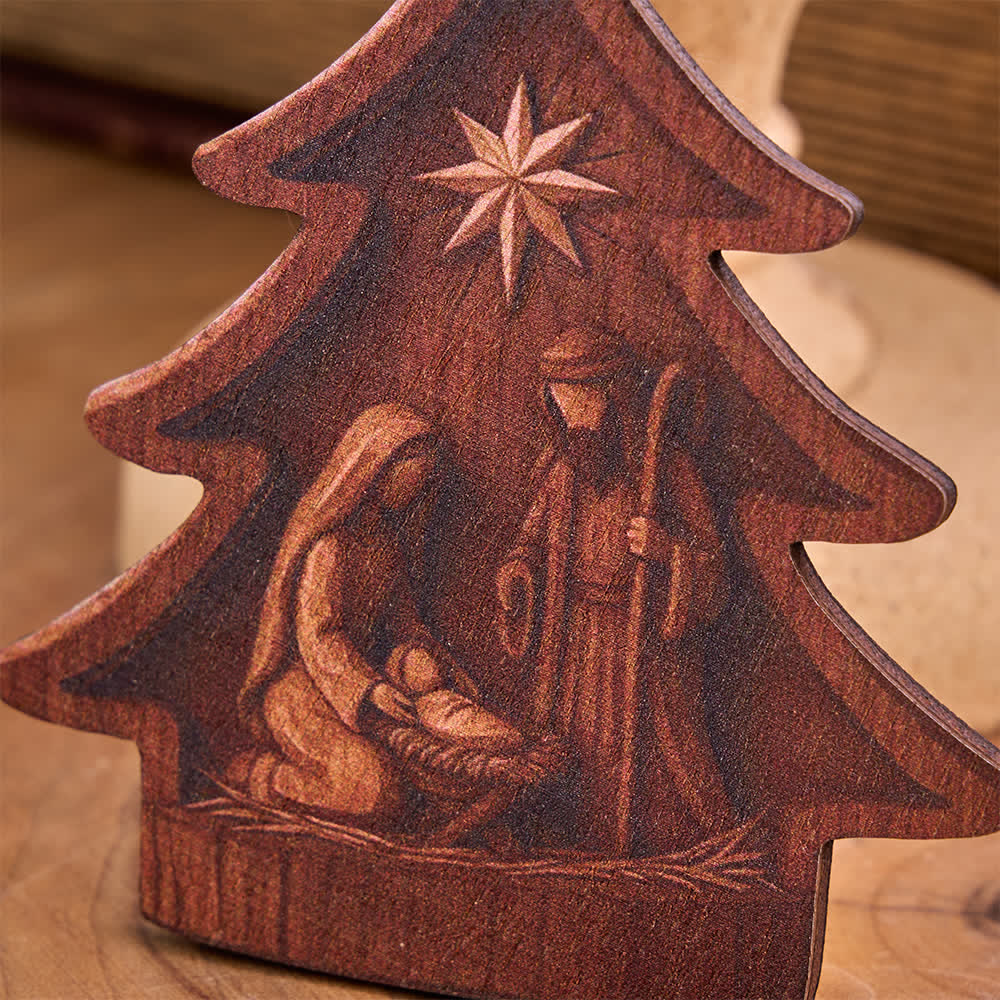 Christianartworkshop Baumförmiger hölzerner Hängeschmuck mit Darstellung der Heiligen Familie - image 6