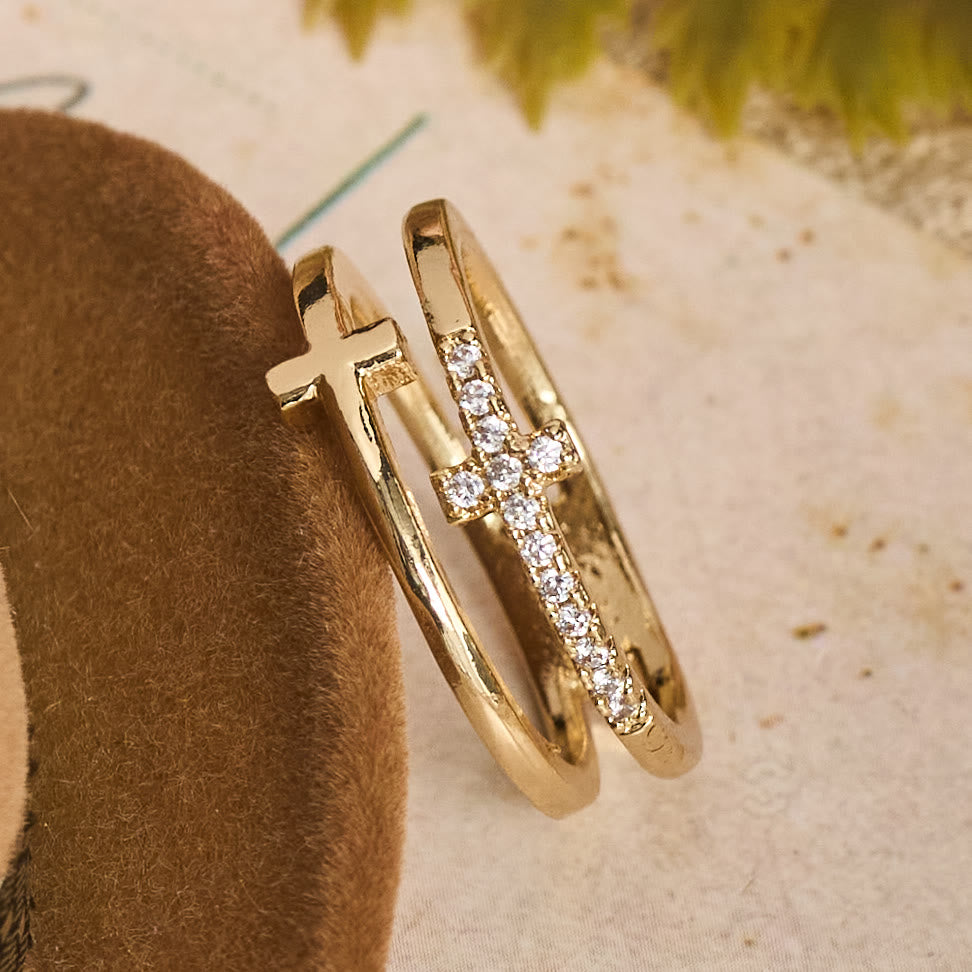 Christianartworkshop Eleganter Doppelring mit gekreuzten Fingern: Symbol für Ruhe und ewige Anmut - Golden - US 12 - image 0