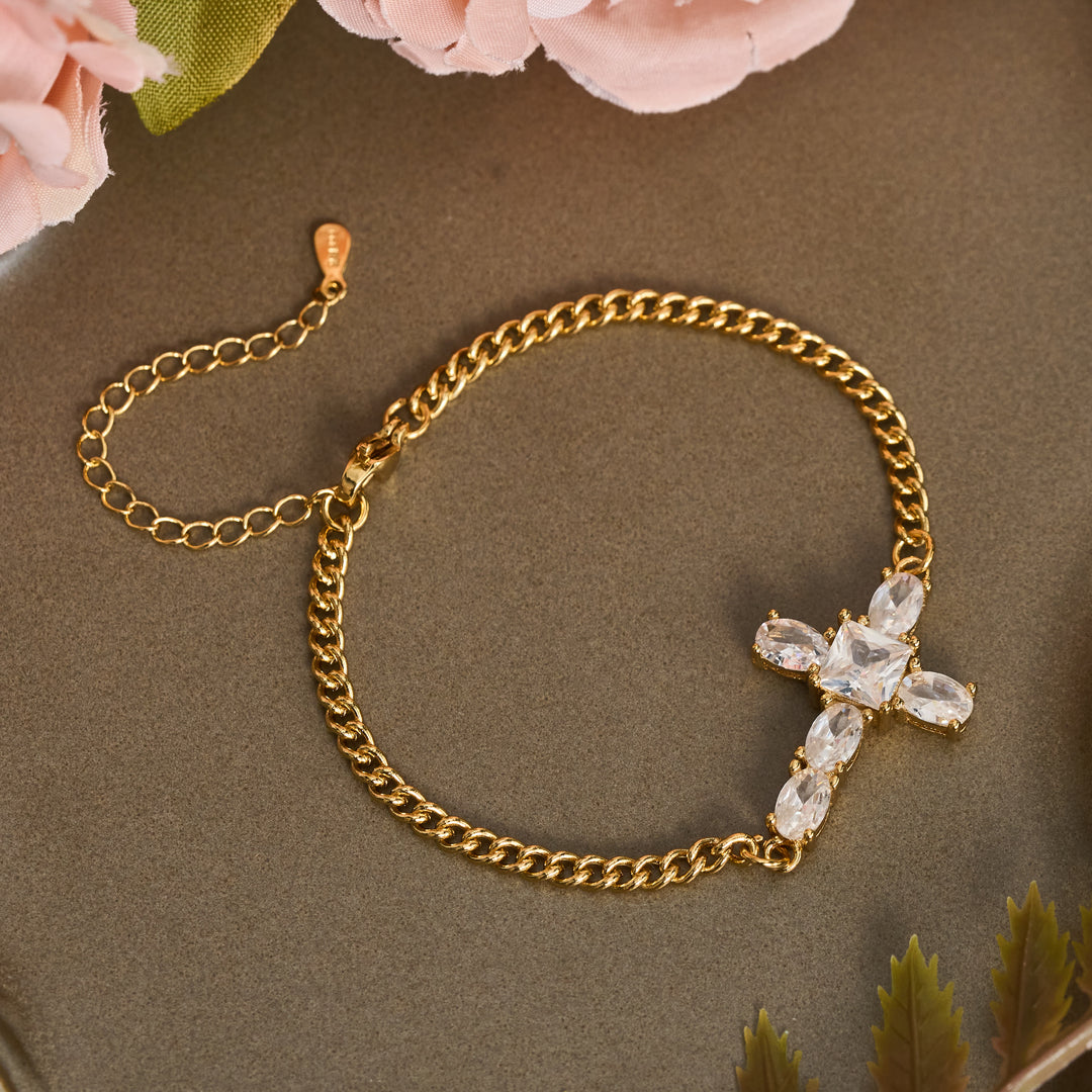 Christianartworkshop Statement-Armband mit facettiertem Kristallkreuz: Symbol für Ruhe und ewigen Frieden - image 3