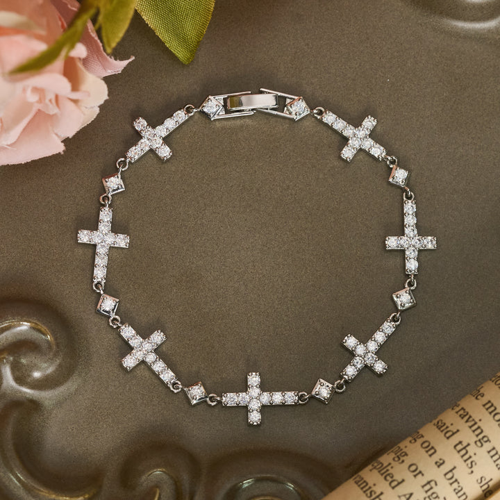 Christianartworkshop Armband mit sequenzieller Kristallkreuzkette: Symbol unzerbrechlichen göttlichen Schutzes - Silber - 7,87 Zoll / 20 cm - image 4
