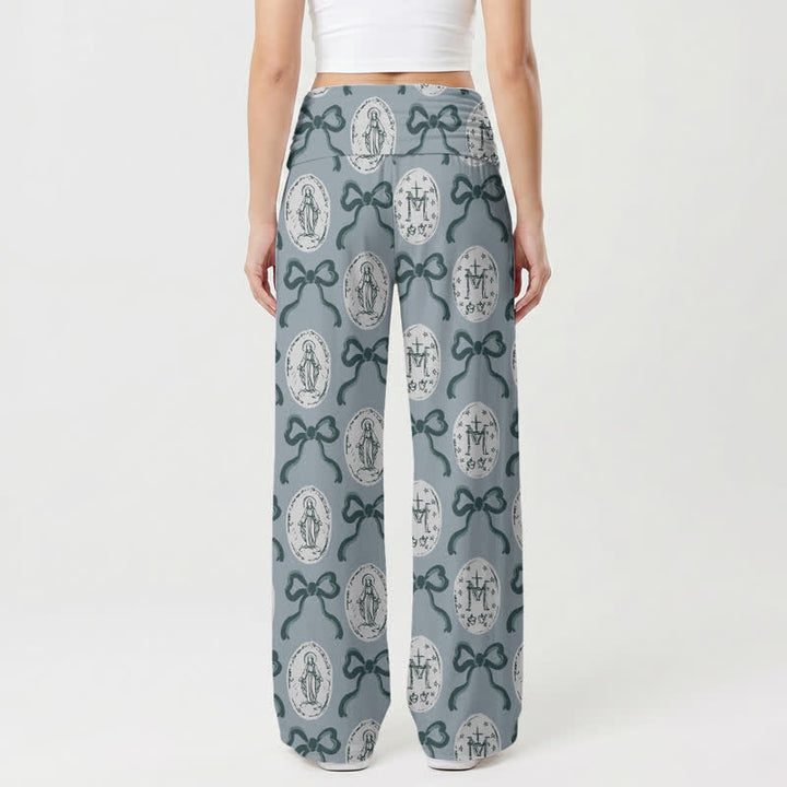 Christianartworkshop Damenhose mit weitem Bein und Medaillon-Schleifenmuster in Blau-Grau. - image 1