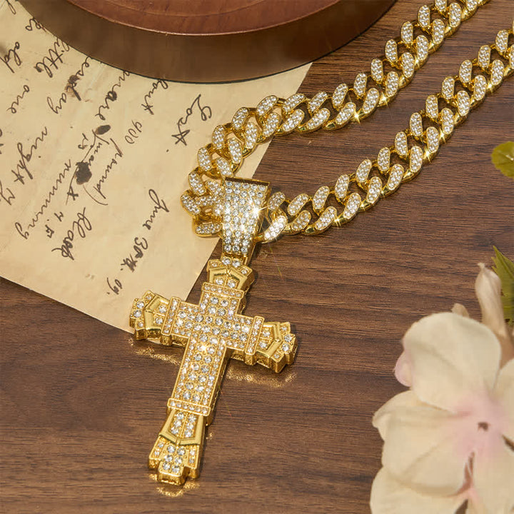 Christianartworkshop Heilige, eisverzierte Kreuzkette aus Legierung im kubanischen Stil: Symbol des ruhigen, beständigen Friedens - Golden - 23,62 Zoll / 60 cm - image 1