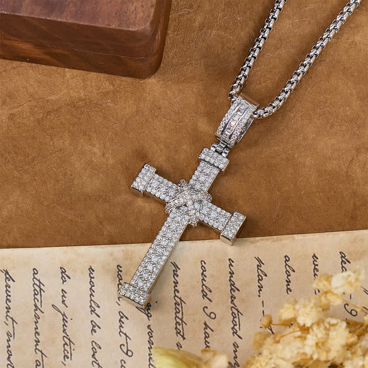 Christianartworkshop Funkelnde Kreuzkette aus Kupfer mit Vollsteinbesatz: Zeichen himmlischen Segens - image 2
