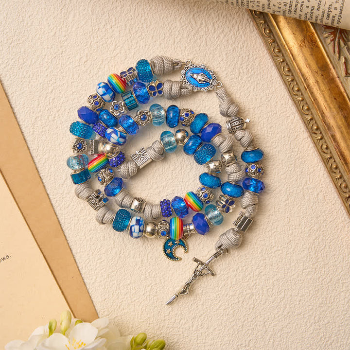Christianartworkshop Handgefertigter Rosenkranz aus hellblauen Mischperlen: Sinnbild sanfter himmlischer Gnade - image 4