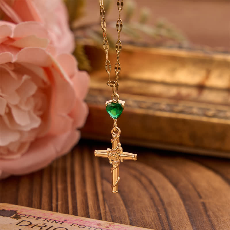 Christianartworkshop Schlanke, funkelnde Herz-Edelstein-Rosenkreuz-Halskette: Gefäß sanfter himmlischer Wärme - Grün - image 3