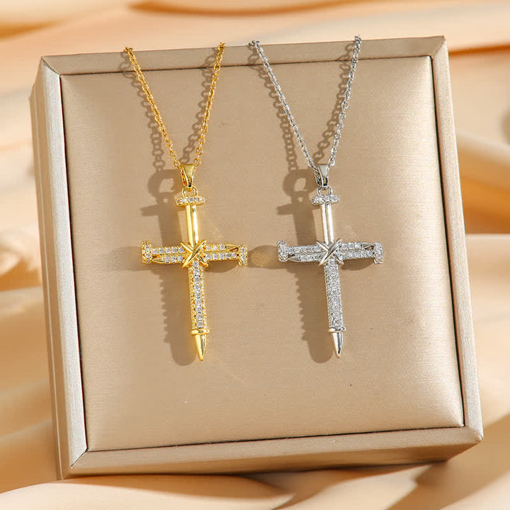 Christianartworkshop Halskette mit genageltem Kreuz aus Titanstahl: Symbol zeitlosen göttlichen Schutzes - image 0