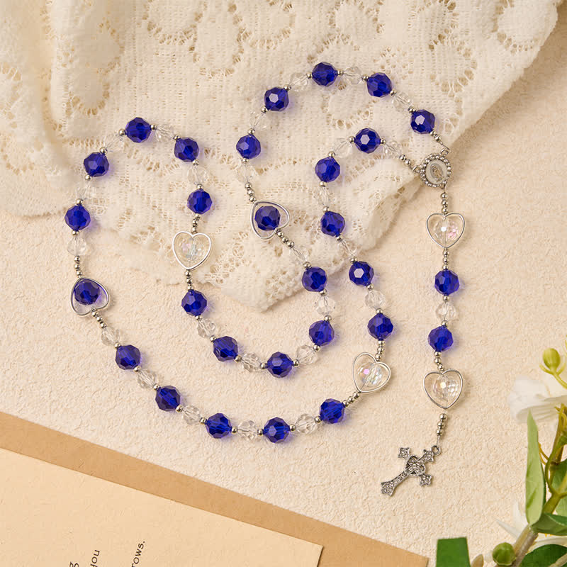 Christianartworkshop Herzförmiger Rosenkranz aus Glas mit tiefblauen, facettierten Perlen: Zeichen des beständigen göttlichen Schutzes - image 4