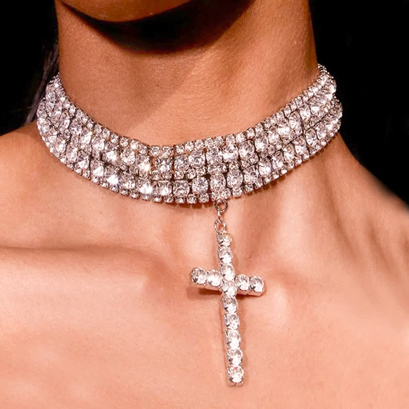 Christianartworkshop Funkelnde Strass-Kreuz-Halskette: Zeichen unerschütterlicher himmlischer Gnade - Silber - image 0