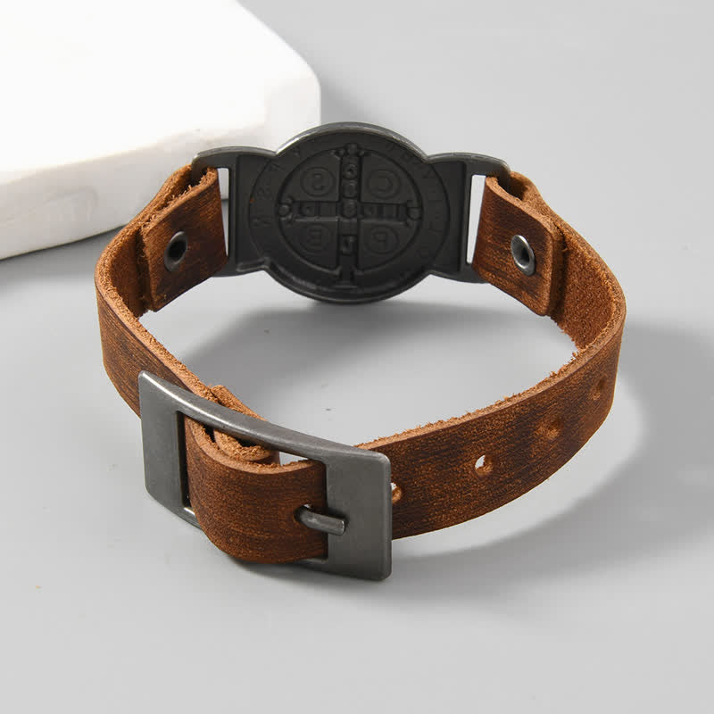 Christianartworkshop Robustes Armband mit St.-Benedikt-Medaille aus Rindsleder: Zeichen unerschütterlicher Fürsorge - image 4