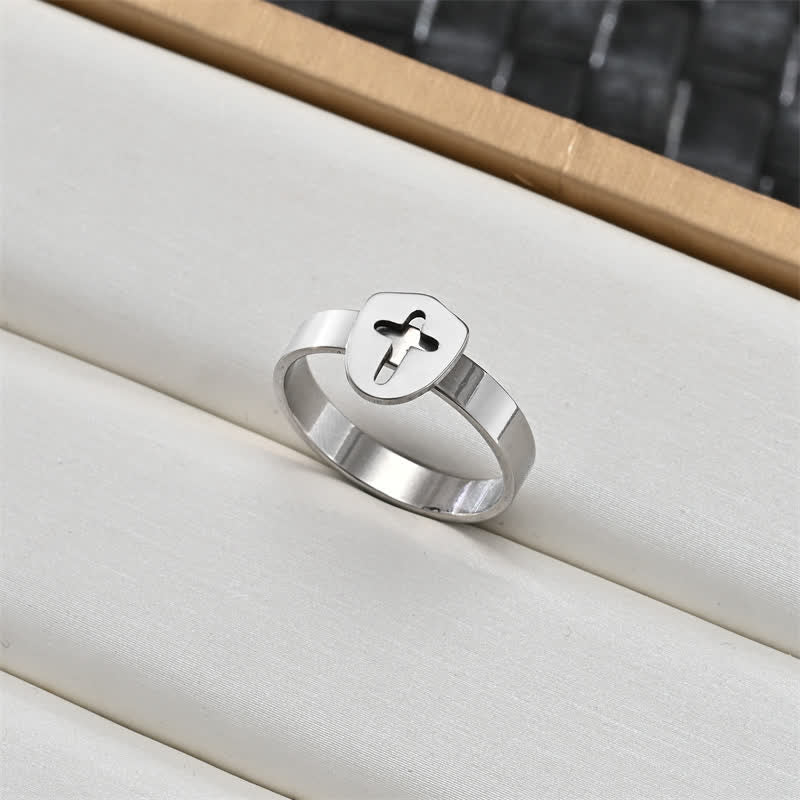 Christianartworkshop Ring mit heiligem Porträt und Kreuzmedaillon: Symbol sanften himmlischen Schutzes - Kreuz A - US 12 - image 1