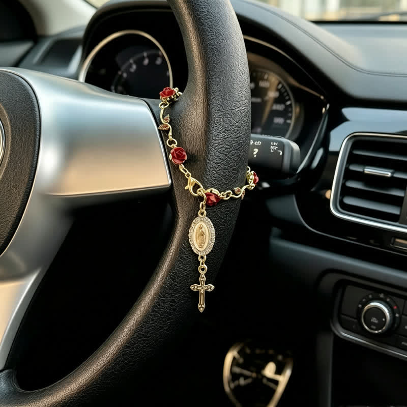 Christianartworkshop Zarter Rosen-Link-Autoanhänger mit Marienkreuz: Überbringer sanfter göttlicher Fürsorge auf dem Weg - Unsere Liebe Frau und das Kreuz A - image 0