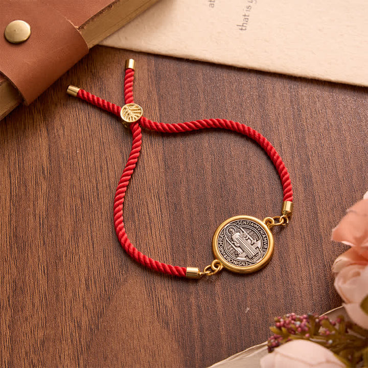 Christianartworkshop Verstellbares St.-Benedikt-Armband aus gewebter Kordel: Symbol des unerschütterlichen himmlischen Schutzes - Rot - image 0