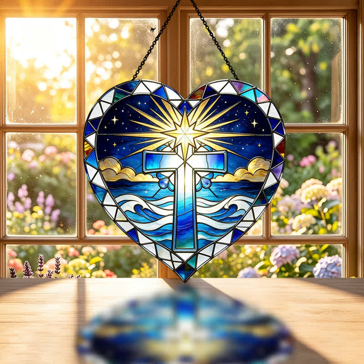 Christianartworkshop Eleganter Glas-Sonnenfänger in Herzform mit Kreuz: Symbol warmer, heiliger Gnade - image 1
