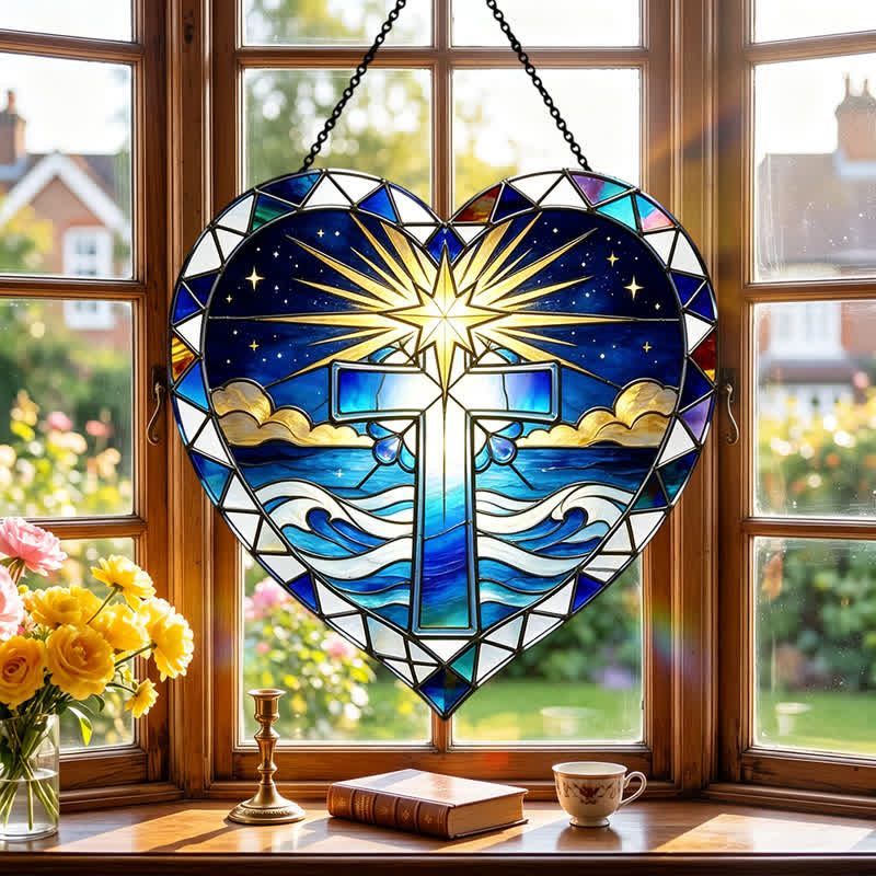 Christianartworkshop Eleganter Glas-Sonnenfänger in Herzform mit Kreuz: Symbol warmer, heiliger Gnade - image 3