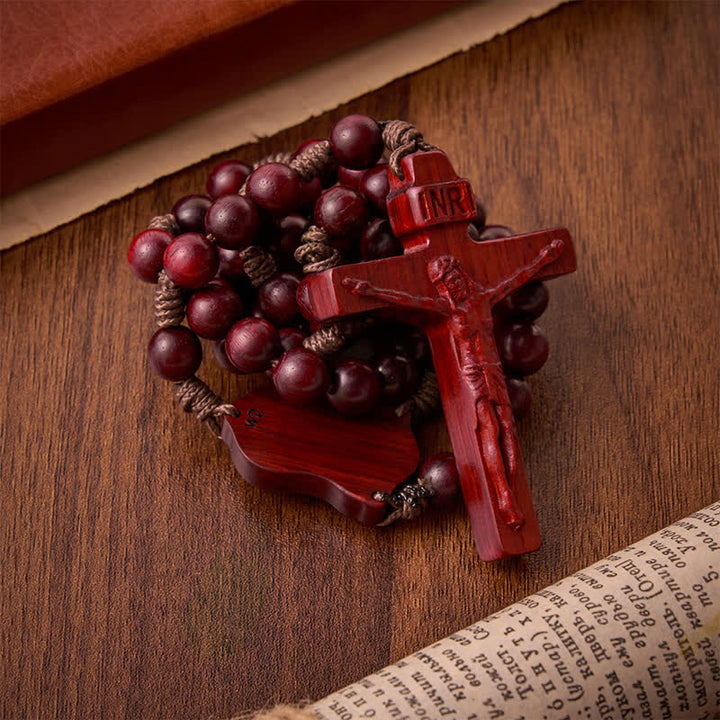 Christianartworkshop Rosenkranz aus Naturholz mit Madonna-und-Kind-Motiv: Zeichen beständiger göttlicher Wärme - image 7