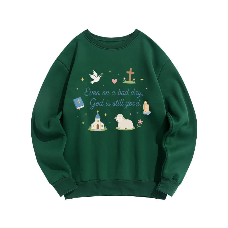 Christianartworkshop „God Is Still Good“ – Gemütliches Sweatshirt mit Rundhalsausschnitt und Grafikprint - Grün - 2XL - image 5