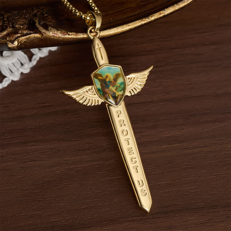 Christianartworkshop Erhebende doppelseitige Halskette mit St. Michael Flügelschwert und Kreuz - Golden - image 0
