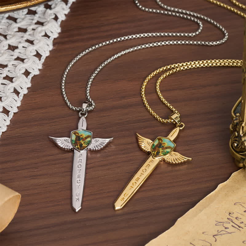 Christianartworkshop Erhebende doppelseitige Halskette mit St. Michael Flügelschwert und Kreuz - image 2